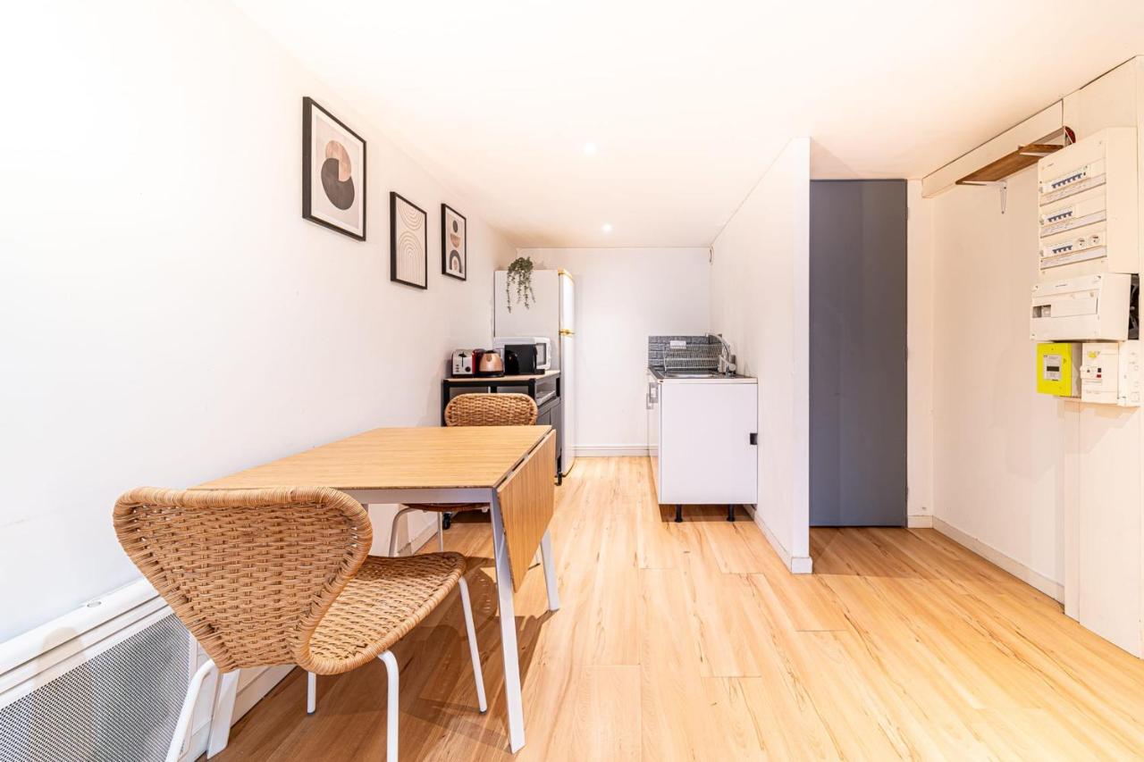 Charming Pied-A-Terre For 4 People In The Brotteaux Part Dieu Area Lyon Exterior photo